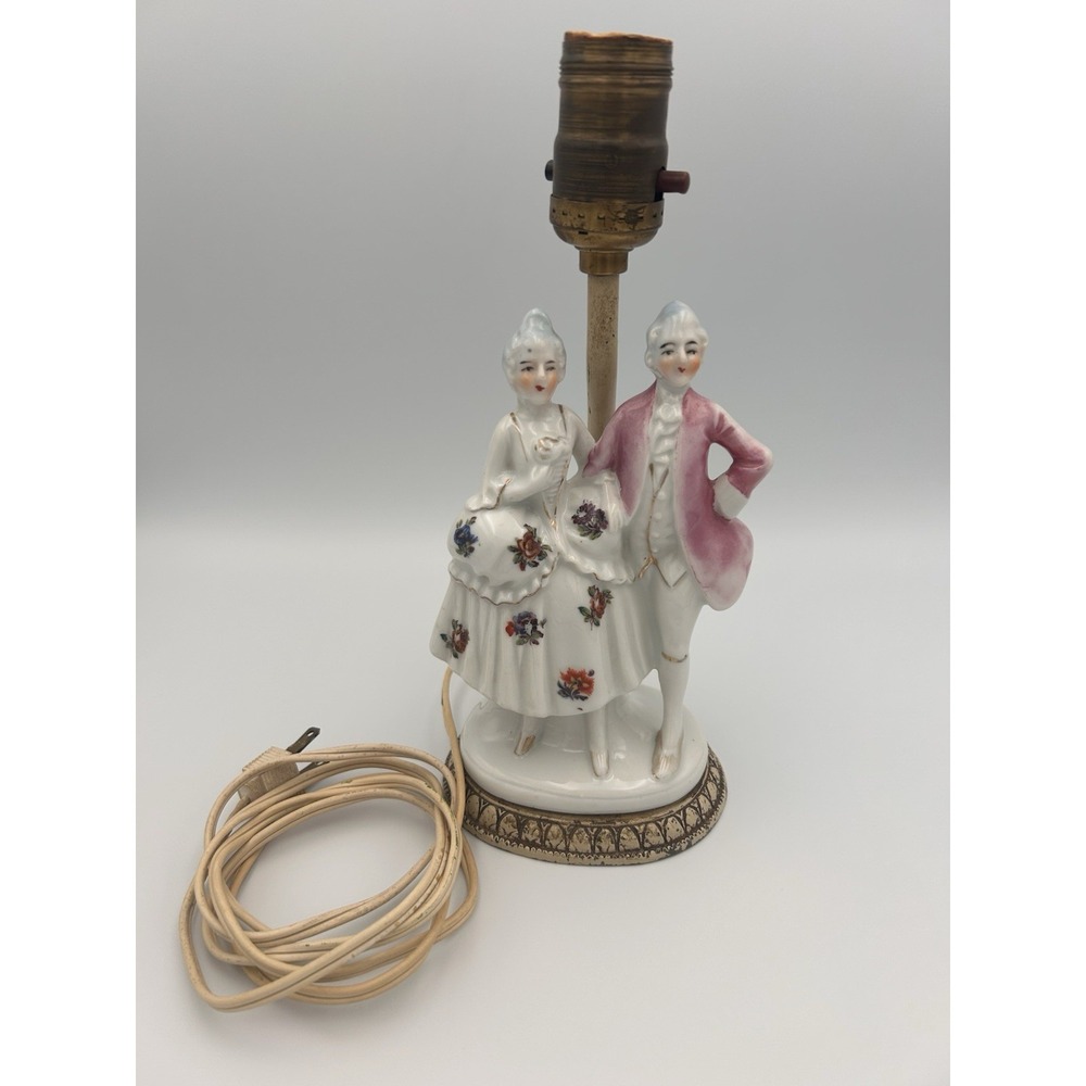 Antique Meissen Style Porcelain "Courting Couple" Lamp
